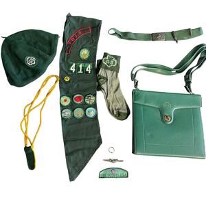 Vintage 1960's Girls Scout Lot w/ Purse Badges Pins Sash Sock s Kangool Beanie